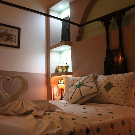 Ryad Dar El Meknassia Meknès Zimmer foto